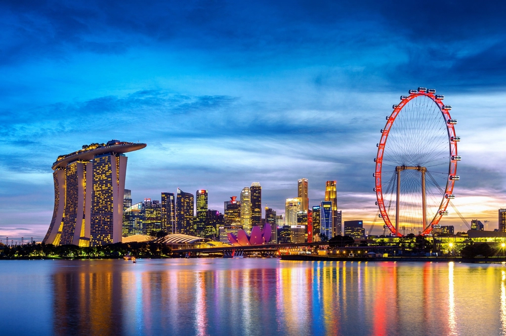 SINGAPORE - MALAYSIA 5D4N (Vietjet & Batik air)