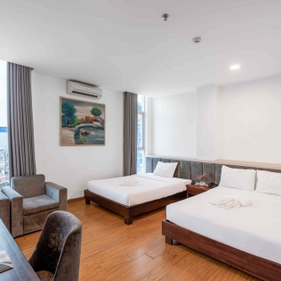 Deluxe Triple Room