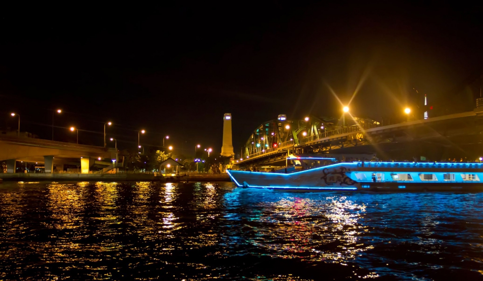 Trọn vẹn kỳ nghỉ Bangkok tại khách sạn 5 sao bên sông Chao Phraya
